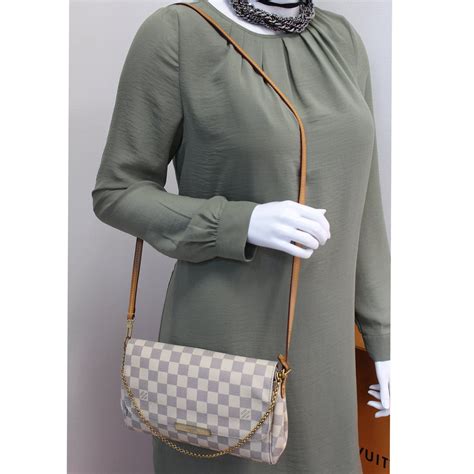 authentic louis vuitton favorite mm|louis vuitton favorite mm measurements.